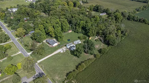 3016 Old Springfield Road, Springfield, OH 45502