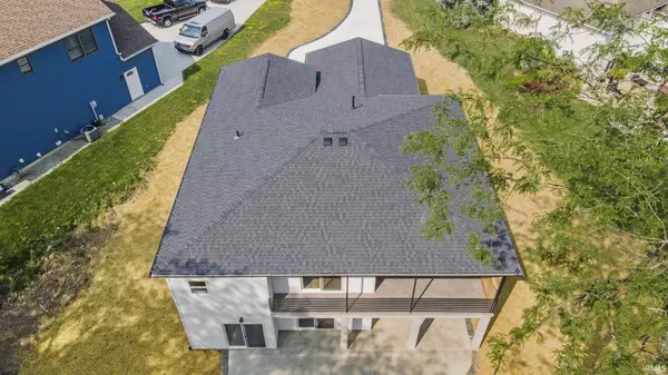 16389 Hawk Ridge Court, Harlan, IN 46743