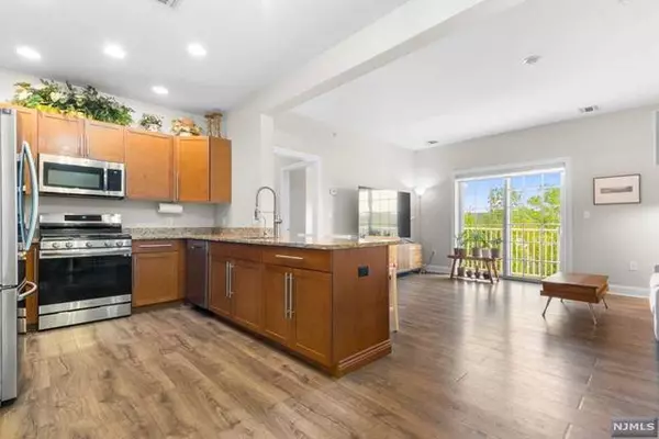 3410 Windsor Park CT # 3410, Englewood, NJ 07631