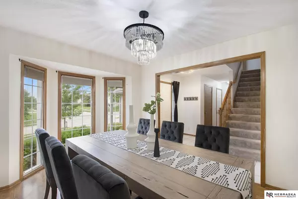 2515 N 150th Avenue, Omaha, NE 68116