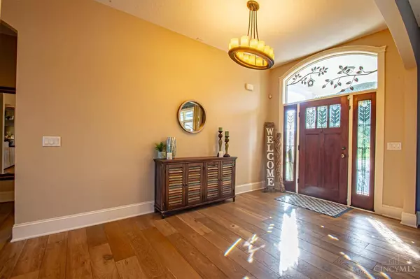 1412 Hemingway Dr, Waynesville, OH 45068