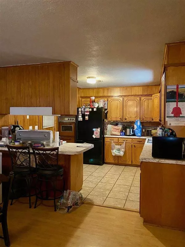 9740 E 1880 Rd, Comanche, OK 73529