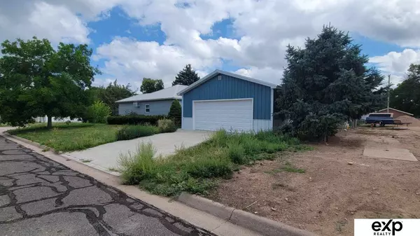 506 E Cedar Street, Big Springs, NE 69122