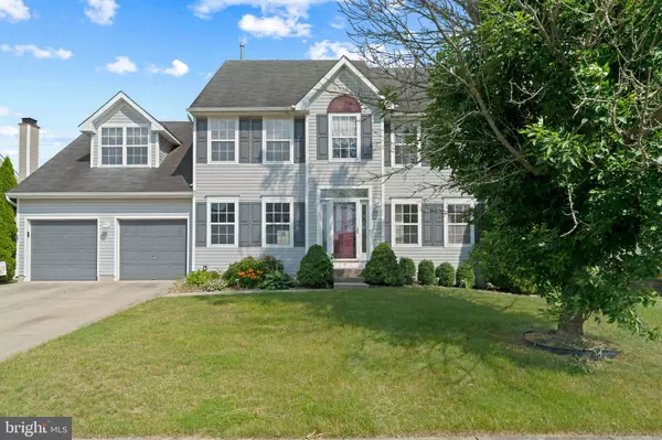 9 LEXINGTON PARK RD, Sicklerville, NJ 08081