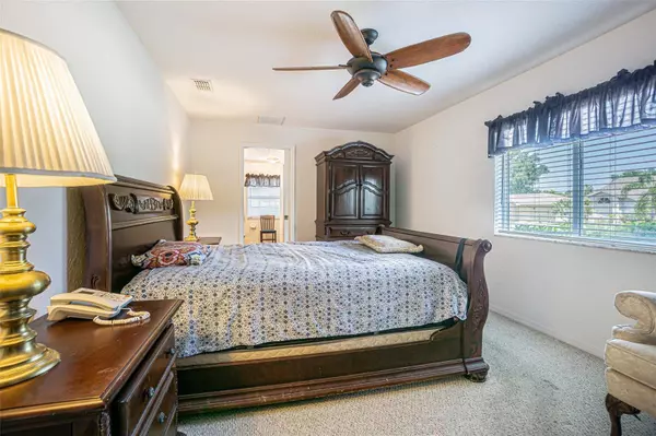 10101 LANDMARK DR, Hudson, FL 34667