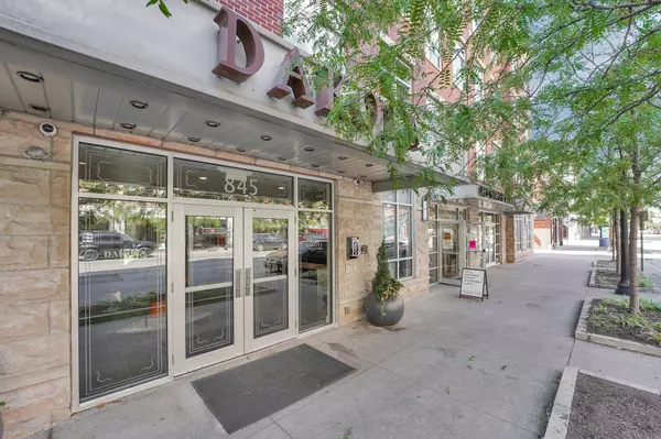 845 N High Street 305, Columbus, OH 43215