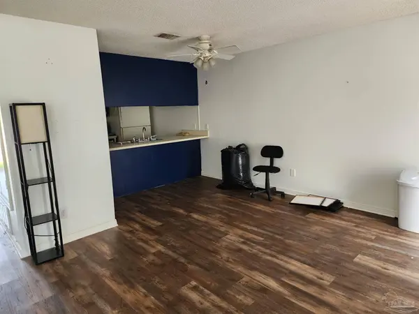 2120 N 58th Ave, Pensacola, FL 32506