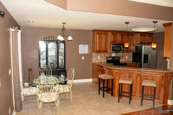 119 Evergreenview Drive, Hazel Green, AL 35750