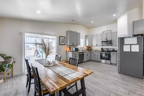 37719 W VAN BUREN Street, Avondale, AZ 85323