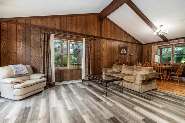 2A45 Pioneer Drive, Apple River, IL 61001