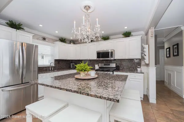 180 Guyon AVE, Staten Island, NY 10306