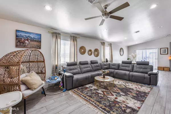 37719 W VAN BUREN Street, Avondale, AZ 85323