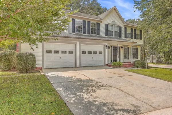 109 Carter Dr, Goose Creek, SC 29445