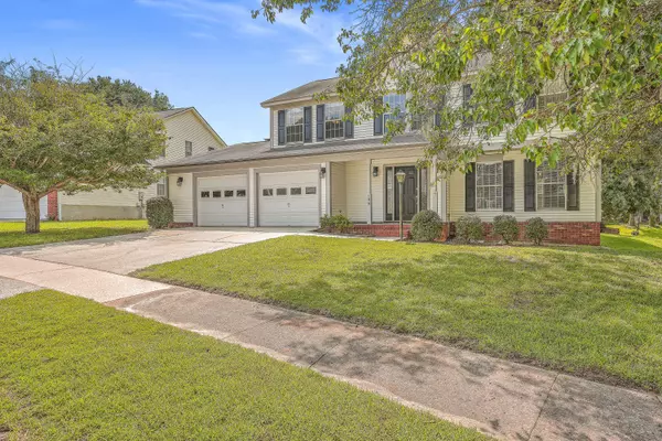 109 Carter Dr, Goose Creek, SC 29445