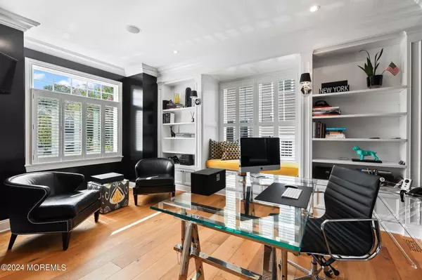 24 Bentley Lane, Ocean Twp, NJ 07712