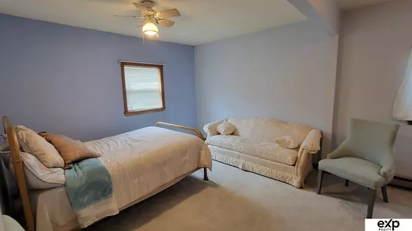 506 E Cedar Street, Big Springs, NE 69122