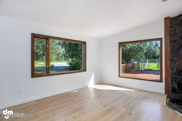 3030 S Phenix AVE, Wasilla, AK 99623