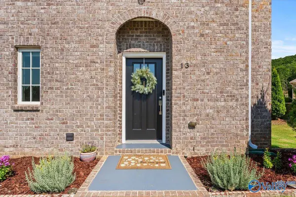 13 Wescott Hill Way SE, Gurley, AL 35748