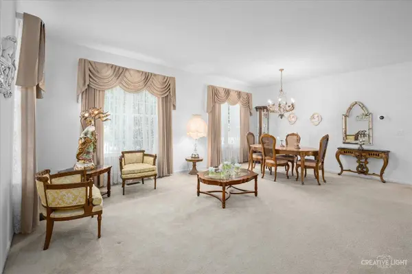 16007 Carillon Lakes CT, Crest Hill, IL 60403