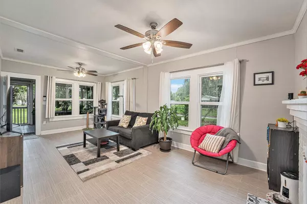 1025 W MCLEOD ST, Bartow, FL 33830