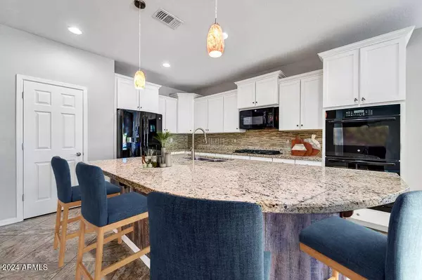 31127 N 137TH Lane, Peoria, AZ 85383