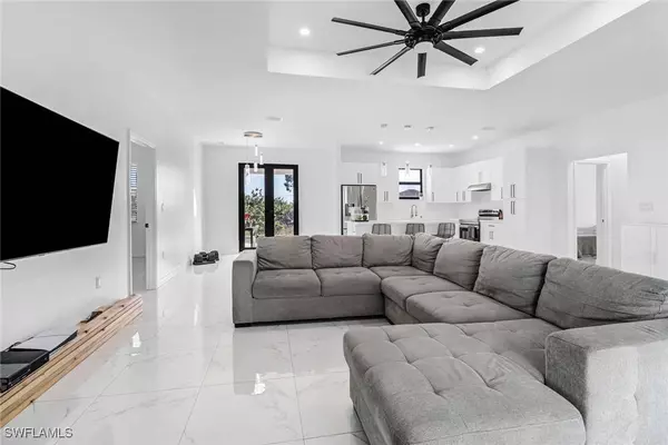 2601 23rd ST SW, Lehigh Acres, FL 33976