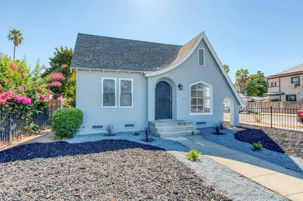 404 N Echo Avenue, Fresno, CA 93701