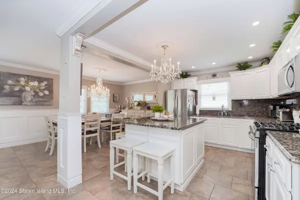 180 Guyon AVE, Staten Island, NY 10306