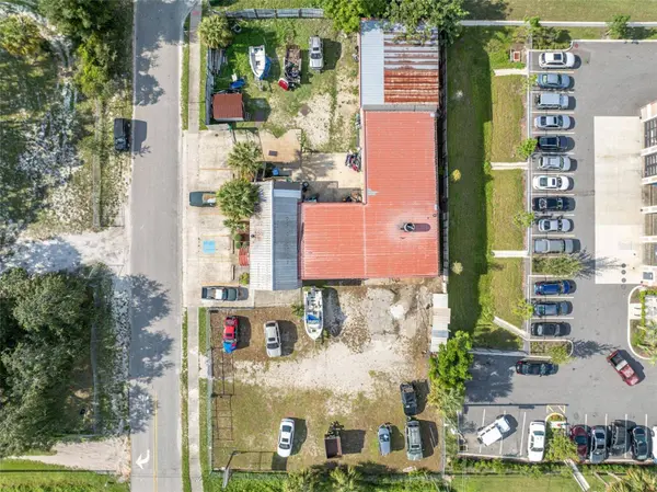 14521 E COLONIAL DR, Orlando, FL 32826