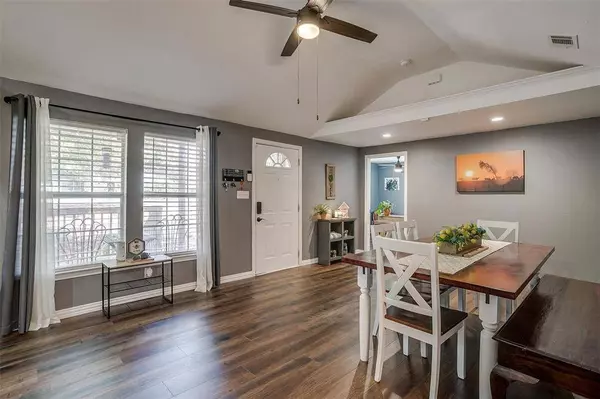 1412 E Bankhead Drive, Weatherford, TX 76086