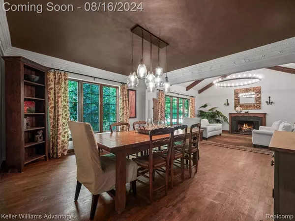 21603 Beauford Lane, Northville, MI 48167