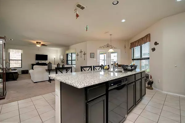 4216 Glen Abbey Drive, Fort Worth, TX 76036