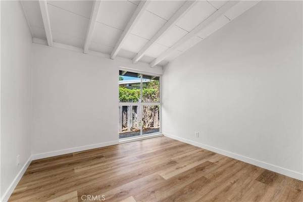 2425 Ramona DR, Santa Ana, CA 92707