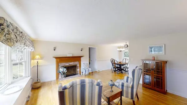 82 Clifford Street, South Yarmouth, MA 02664