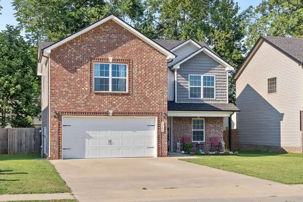 1205 Gentry Dr, Clarksville, TN 37043