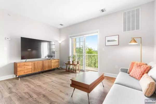 3410 Windsor Park CT # 3410, Englewood, NJ 07631