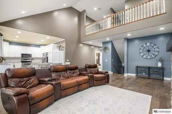 16504 Heather Street, Omaha, NE 68136