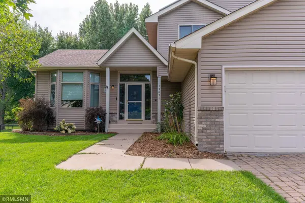 13471 Oakwood DR, Rogers, MN 55374