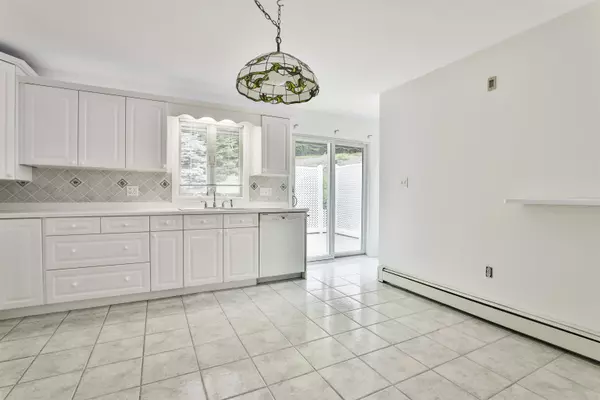 30 Catalina LN, Nashua, NH 03064