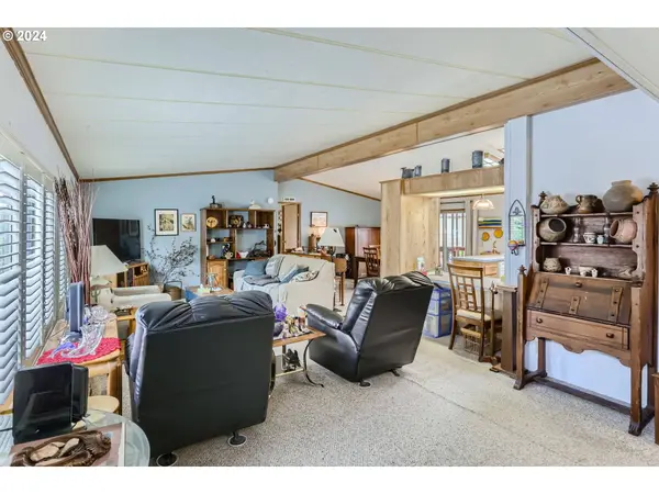 18485 SW PACIFIC DR #113, Tualatin, OR 97062