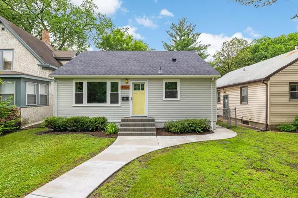 4304 Pillsbury AVE S, Minneapolis, MN 55409