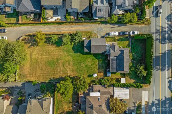 17915 Larch WAY, Lynnwood, WA 98037