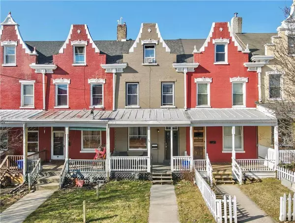 34 N 9th St, Easton, PA 18042-3302