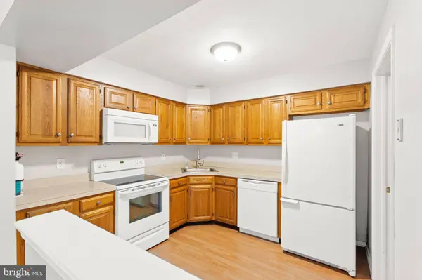 6 HARROGATE CT, Sewell, NJ 08080