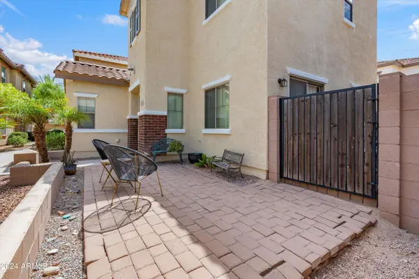 431 N RANGER Trail, Gilbert, AZ 85234