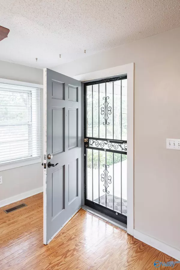 232 Kenny Clay Road, Somerville, AL 35670