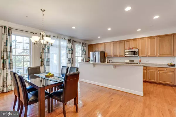 1642 PICCARD DR, Rockville, MD 20850