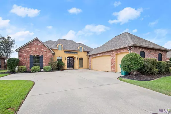 13461 WILLIAMSBURG DR, Walker, LA 70785
