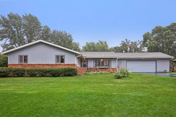 4533 Oak Springs Circle, Deforest, WI 53532