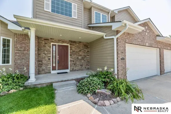 7413 S 169th Street, Omaha, NE 68136